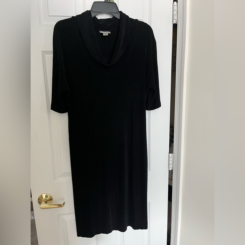 Travelers Chico’s Cowl Neck elbow sleeve Black Dress wrinkle-resistant
